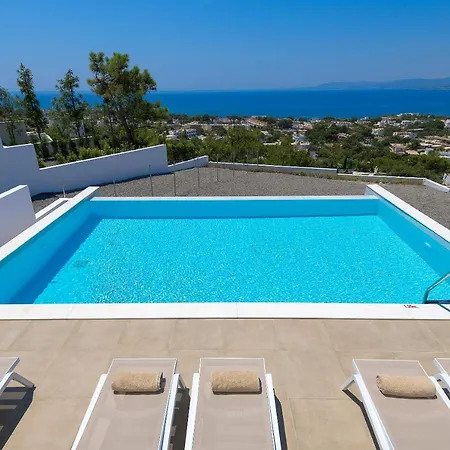Villa Dione In Pefkos, Area *